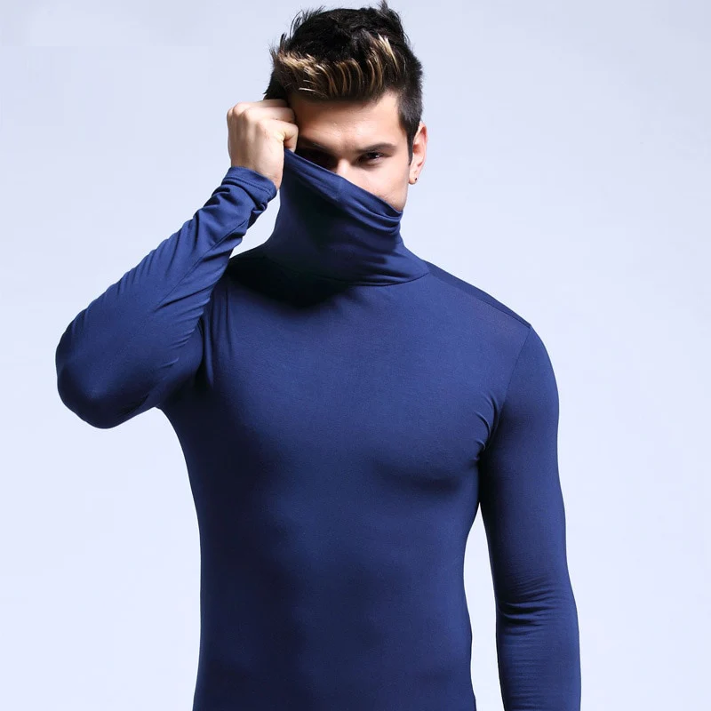 Heren thermo ondershirt met lange kraag, ideaal voor optimale warmte tijdens koude dagen en outdoor sport.