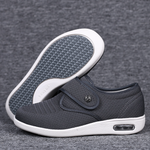 Grijs