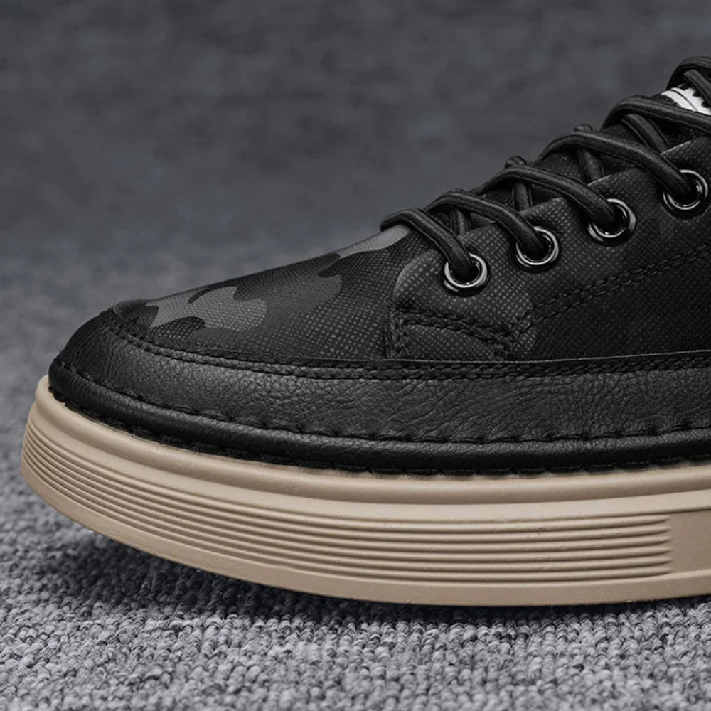 Trendy Hoymans heren sneakers, combineren luxe met functionaliteit voor de modebewuste man.