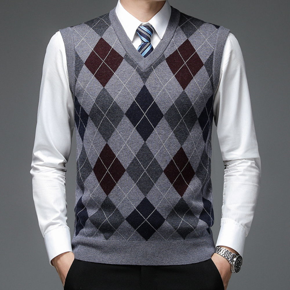 Modieuze heren spencer met tijdloos argyle patroon, een veelzijdig kledingstuk voor elke gelegenheid.