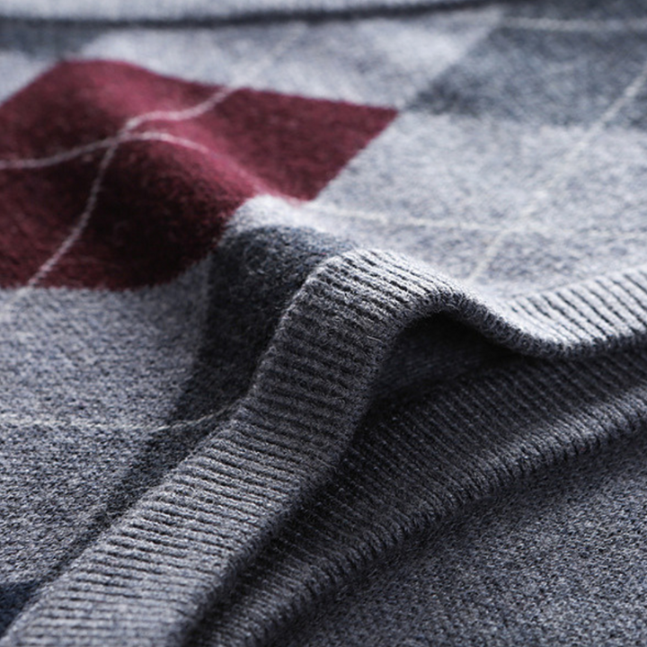 Warme en stijlvolle heren spencer met uniek argyle patroon, perfect voor de koudere dagen.