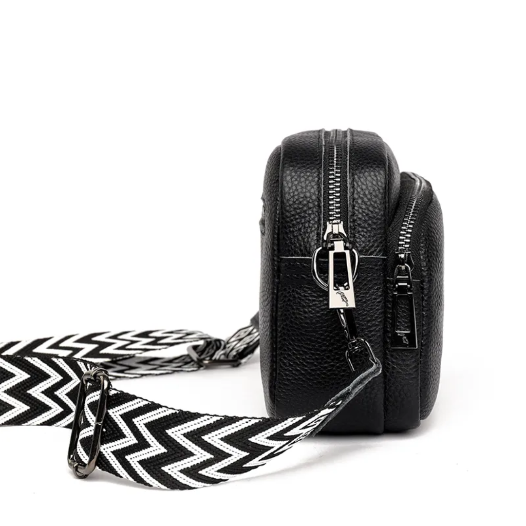 Elegante leren crossbody tas, perfect als accessoire voor de moderne vrouw.