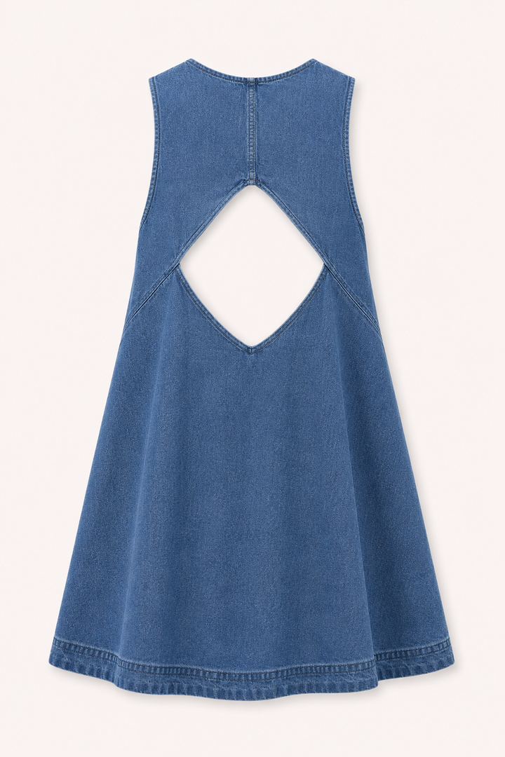 Blauwe denim zomerjurk voor dames, mouwloos met comfortabel uitlopend silhouet. Casual en luchtig voor elke dag.