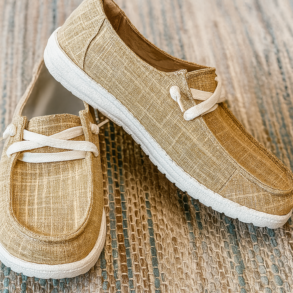 Khaki dames veterschoenen, comfortabel & stijlvol. Plat, ademend design voor dagelijks gemak. Ideaal voor casual mode.