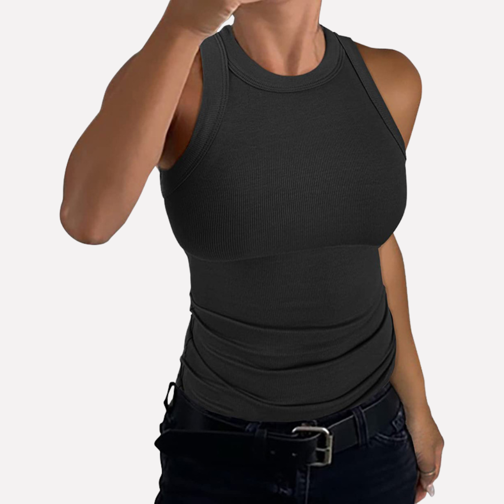 Slim fit racerback tanktop voor dames met hoge hals, ideaal als basic kledingstuk.