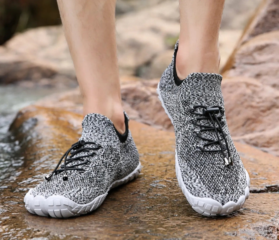 Flexibele barefoot wandelschoenen Alexis, antislipzool voor veilige grip buiten.