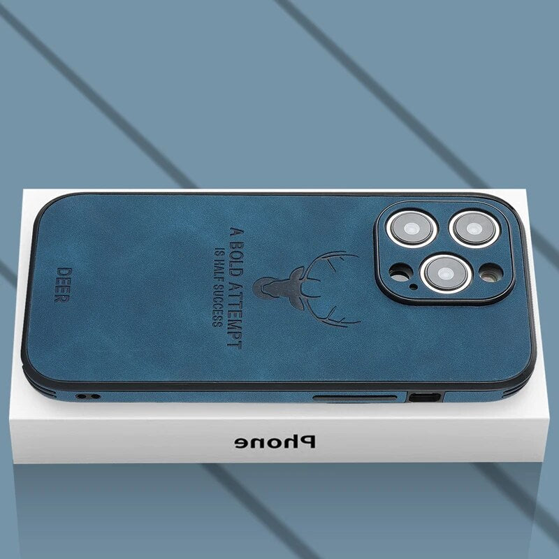 Stijlvol leren telefoonhoesje voor iPhone, perfecte mix van mode en bescherming.