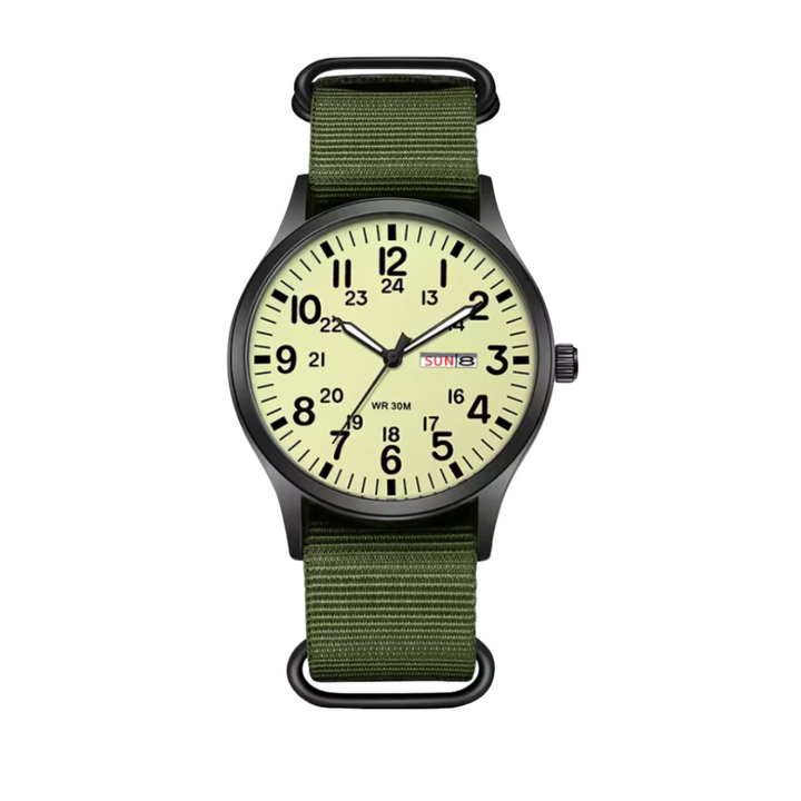 Stoer mannen sporthorloge met robuuste uitstraling en quartz uurwerk, ideaal voor avontuurlijke heren.