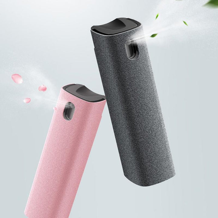 Universele schermreiniger spray voor telefoons, verwijdert vuil en vingerafdrukken effectief.