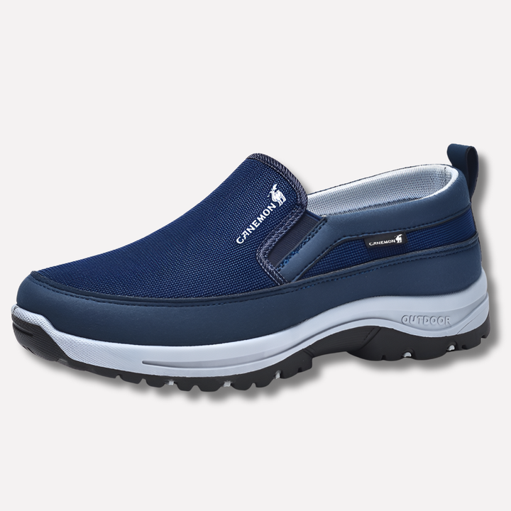 Koffiekleurige orthopedische schoenen voor heren, waterdicht en lichtgewicht voor dagelijks gebruik en steun.