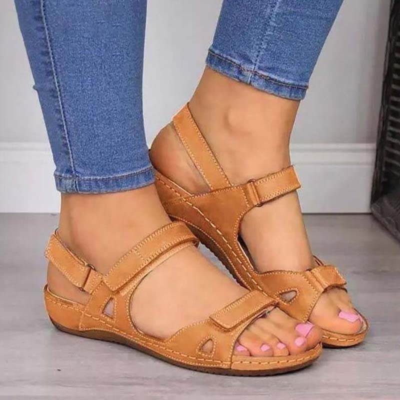 Moderne platte dames sandalen, ademend en lichtgewicht, perfecte zomerse schoenen.
