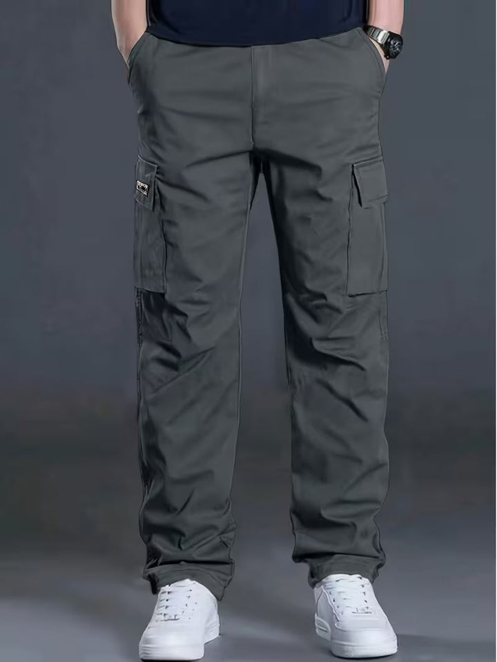Stevige heren utility werkbroek, perfect voor outdoor activiteiten en dagelijks comfort.