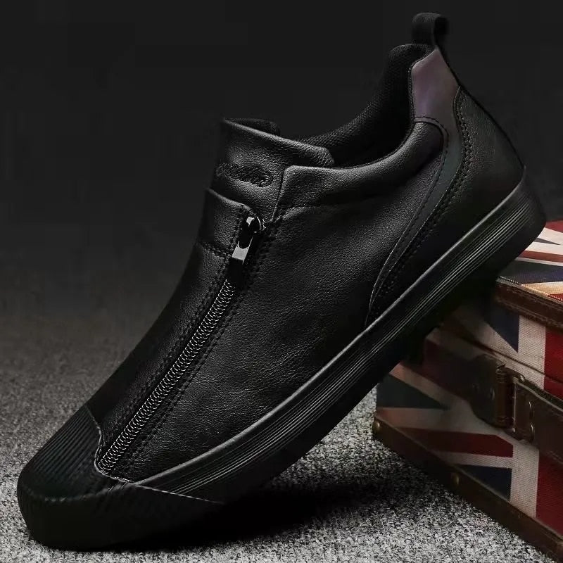 Stijlvolle heren sneakers Noah met praktische rits, perfect voor een moderne casual look.