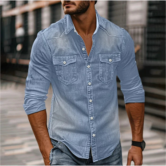 Blauwe slim fit heren spijkerblouse met borstzakken en western stiksels, perfect voor casual mode.