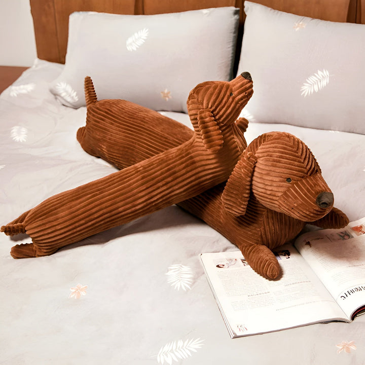Pluche ergonomisch teckelkussen DaxiRest, ideaal voor comfort en woondecoratie.