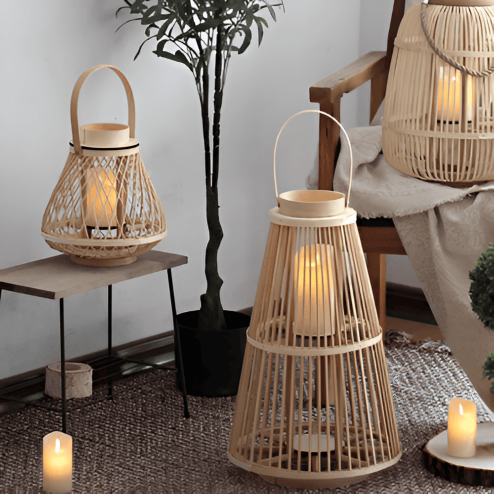 Boho Rattan Lantaarn: Handgemaakte sfeerverlichting voor binnen & buiten, perfect voor bohemian woondecoratie.