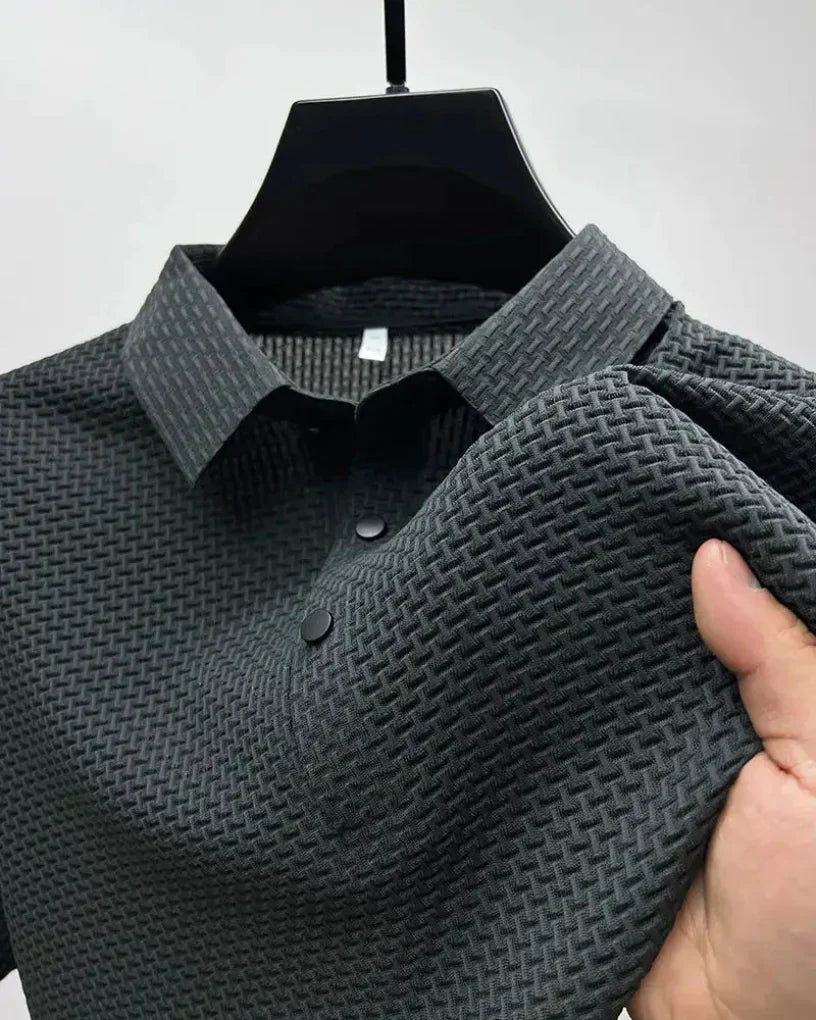Stijlvol heren poloshirt, casual gedragen voor een moderne uitstraling. Comfortabele herenmode met korte mouwen.