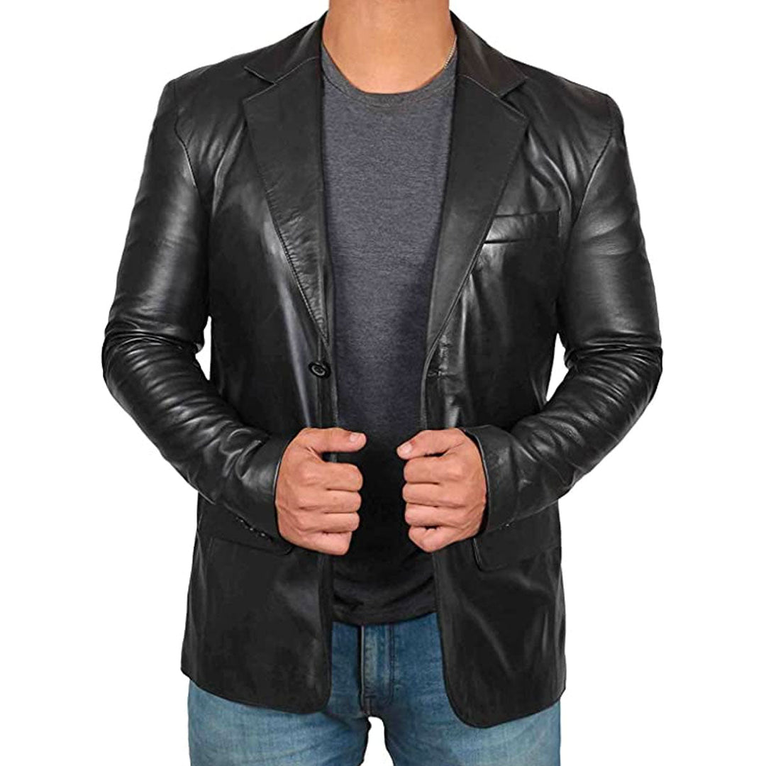 Zwarte stijlvolle heren leren blazer met moderne pasvorm. Perfect voor zakelijke of smart-casual look.