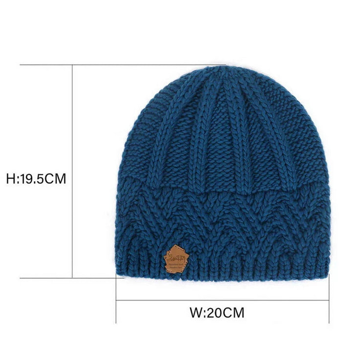 Dames hoofdmode: Gebreide muts Elena. Een comfortabele en warme wintermuts die stijl toevoegt aan elke look.