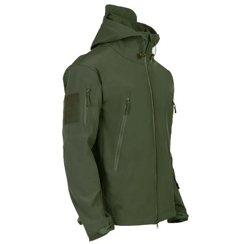 Ideale outdoor jas voor heren, warme militaire winterjas met wind- en waterafstotende eigenschappen.