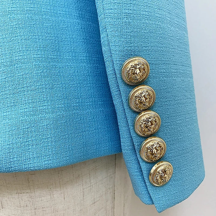 Dames blazer met elegante leeuwenknopen, getailleerd voor een flatterende pasvorm.