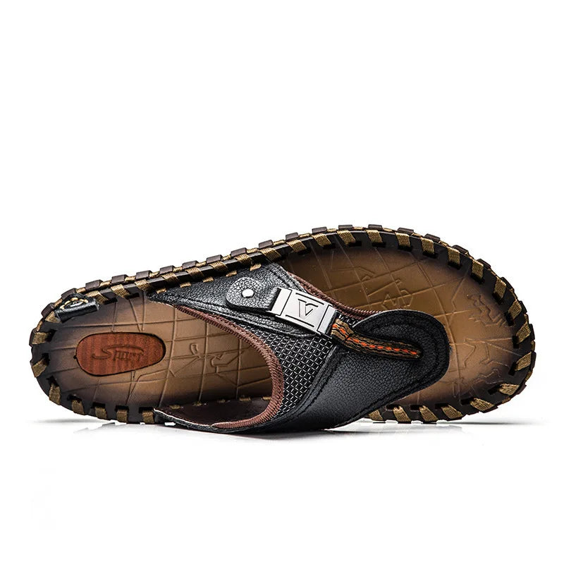 Stijlvolle heren sandalen, zwarte teenslippers met een modern design, veelzijdig en comfortabel.