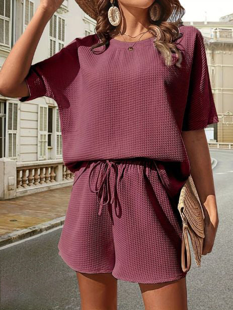 Trendy Dames Zomer Kleding Set, ideaal voor strand, vakantie of een casual dagje uit.