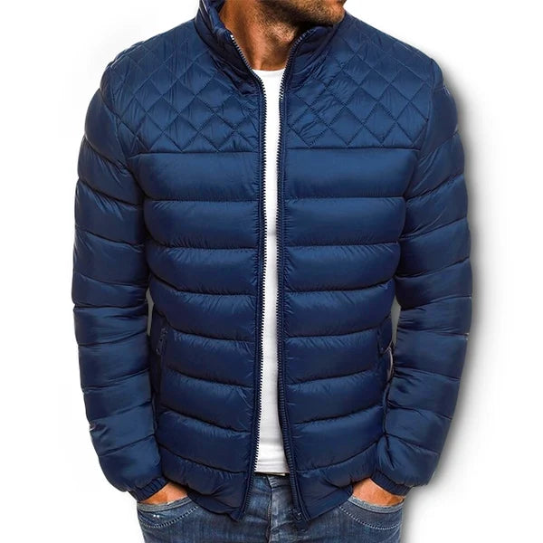 Stijlvolle heren winterjas voor ultieme warmte en comfort. Perfect voor koude dagen, met een moderne casual look.