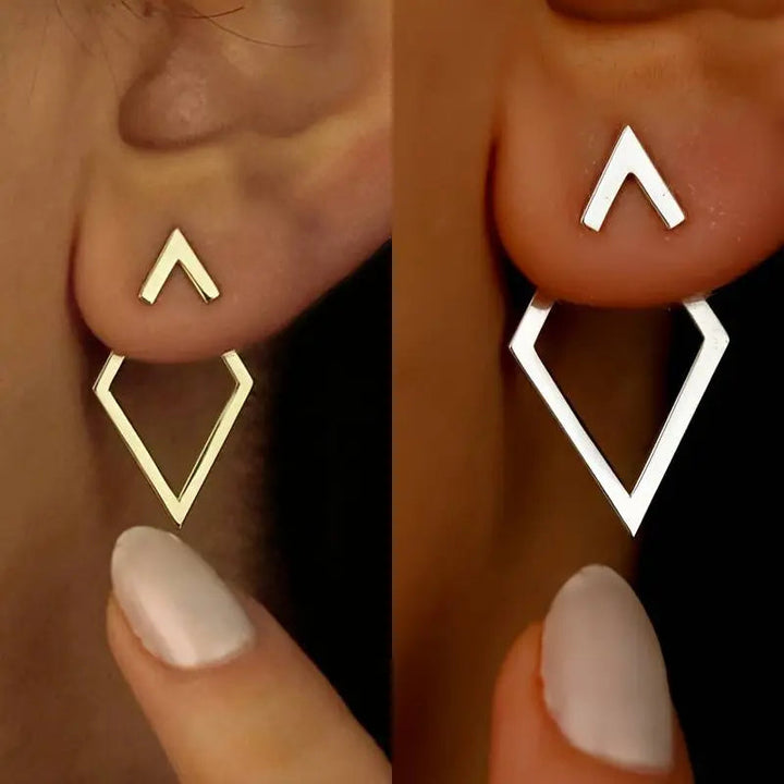 Dames geometrische oorbellen in diamant- en pijl-vorm. Moderne, minimalistische edelstaal sieraden.