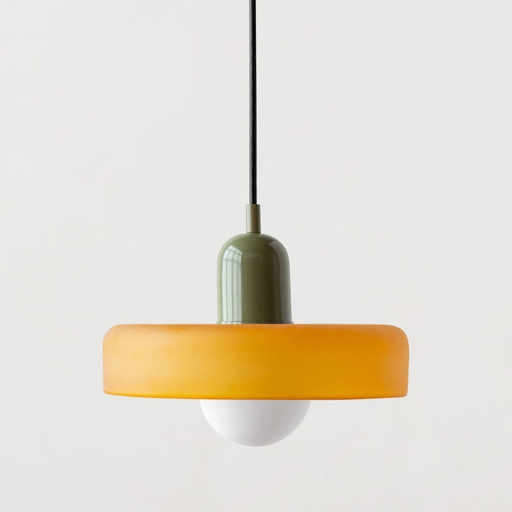 Glazen ColorLoop hanglamp: Bauhaus design, kleurrijk en modern voor binnenverlichting.