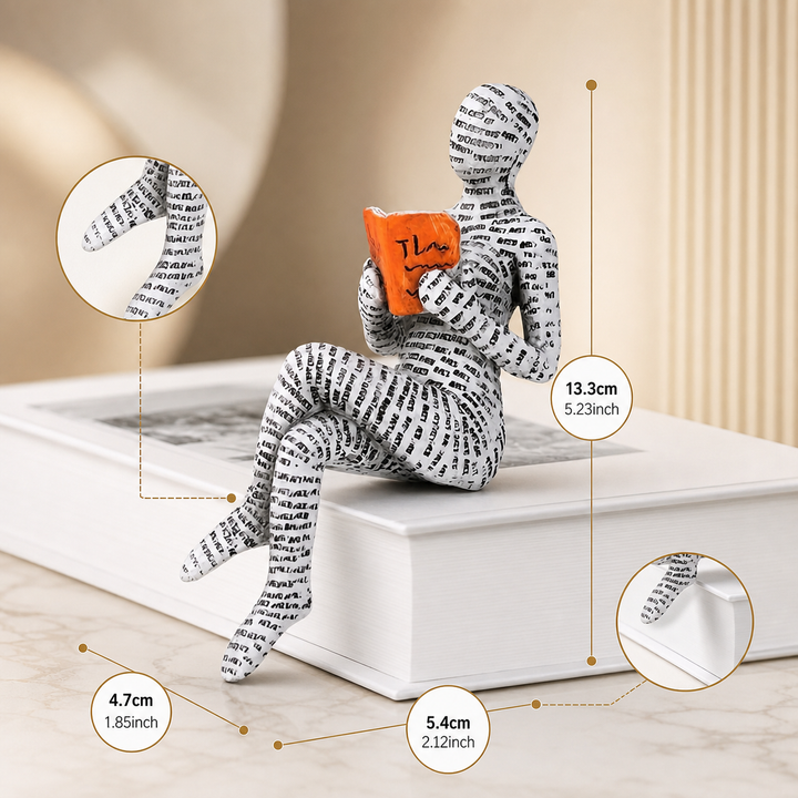 Boekenliefhebber beeldje: Vrouwenfiguur van hars die leest. Serene interieur decoratie voor woonkamer of studeerkamer.