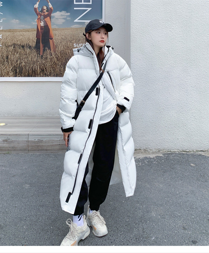 Dames Parka, Voorkant Detail: Warme en stijlvolle Dony Dons winterjas met ritssluiting en zakken, perfecte pasvorm.