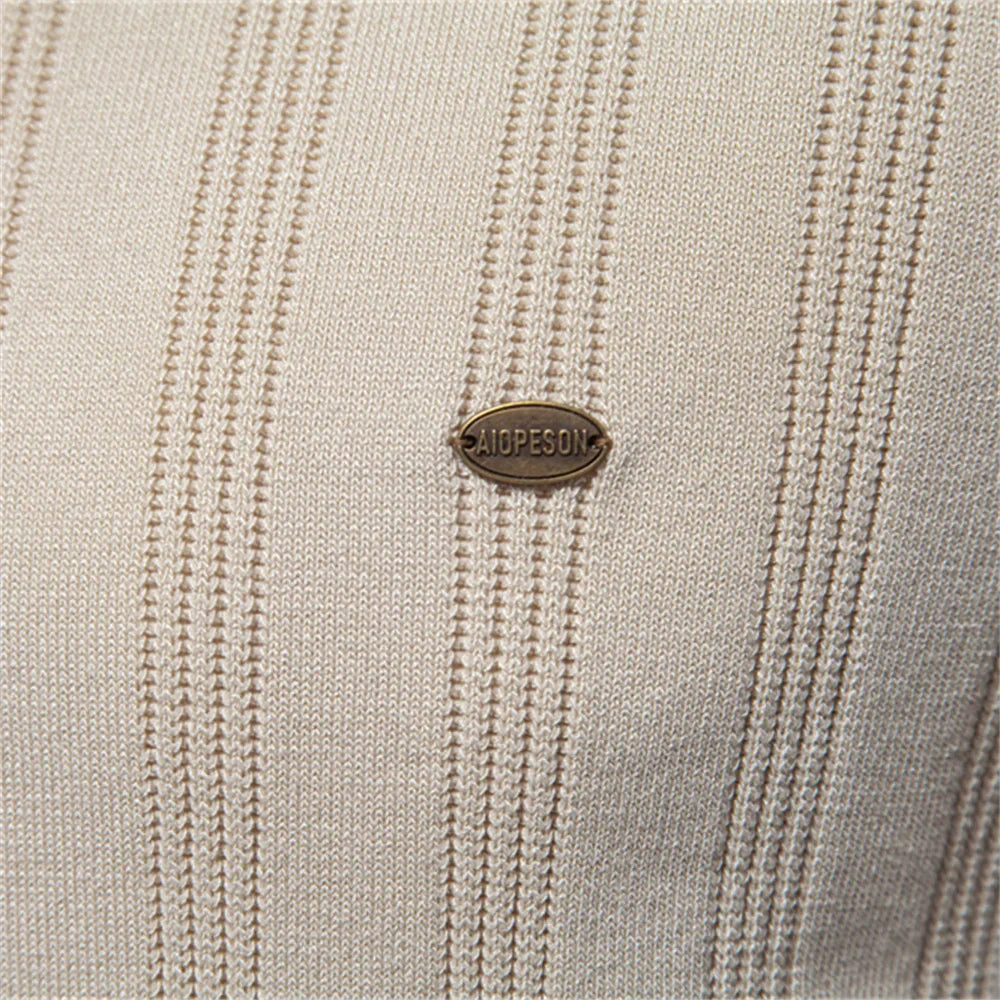 Stijlvol heren polo shirt met korte mouwen, ademende stof en moderne reverskraag, ideaal voor zomerse casual outfits.