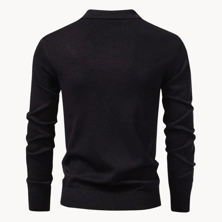 Hoogwaardige heren zip-neck polo, ribgebreid met lange mouwen, geschikt voor diverse stijlen.