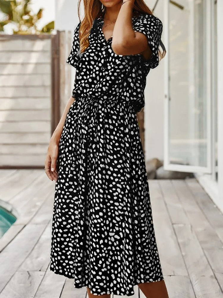 Comfortabele zomerjurk voor dames met mooie print, perfect voor een relaxte dag.