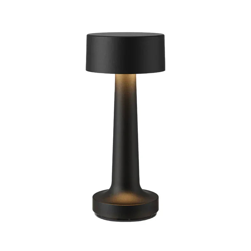 Elegante LED designlamp, draadloos en oplaadbaar, dimbaar voor comfortabel gebruik.
