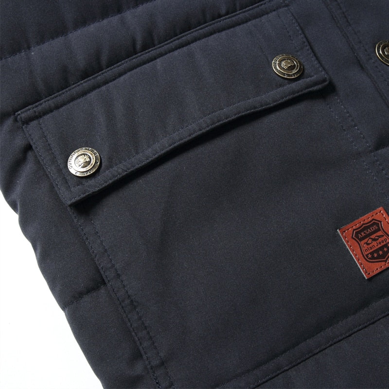 Heren bodywarmer met rits en opstaande kraag, stijlvolle en functionele aanvulling op elke garderobe.
