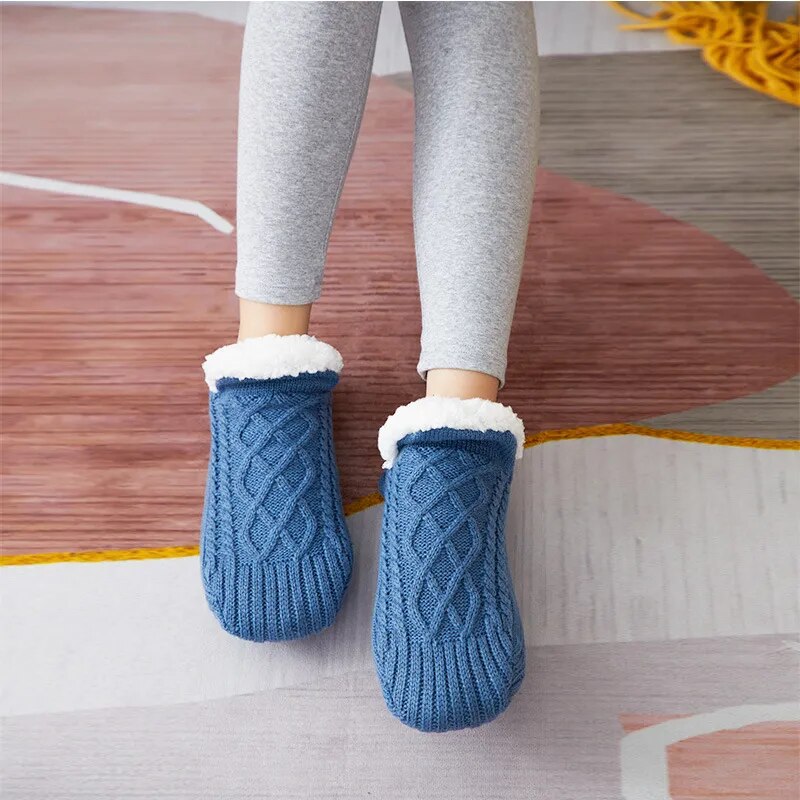 Comfortabele CozySteps huissokken. Dikkere kasjmier unisex wintersokken voor warmte en ontspanning thuis.