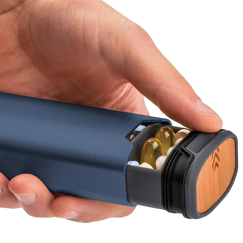 Draagbare medicatiebox; compacte lekvrije pillendoos, ideaal als reisaccessoire voor 7 dagen medicijnopslag.