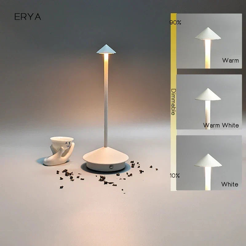 Dimbaar LED tafellampje met touch en oplaadbare accu voor flexibele, decoratieve draadloze verlichting.