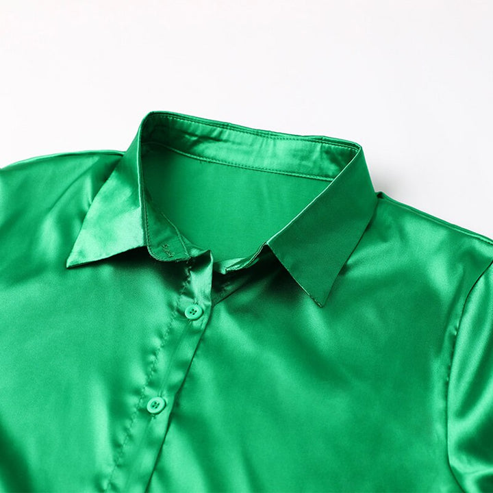 Luxe Sammie Satin dames blouse, stijlvol en comfortabel voor alle seizoenen.
