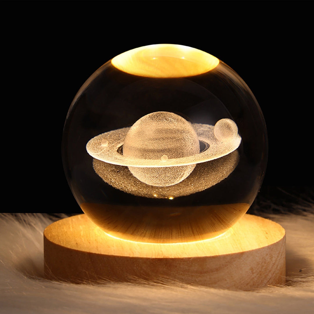 Sfeervolle kristallen lichtbol met uniek 3D effect. Perfecte interieur decoratie.