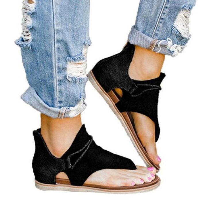 Dames panter sandalen met een comfortabele pasvorm en stijlvolle platte zool, een zomerse must-have.