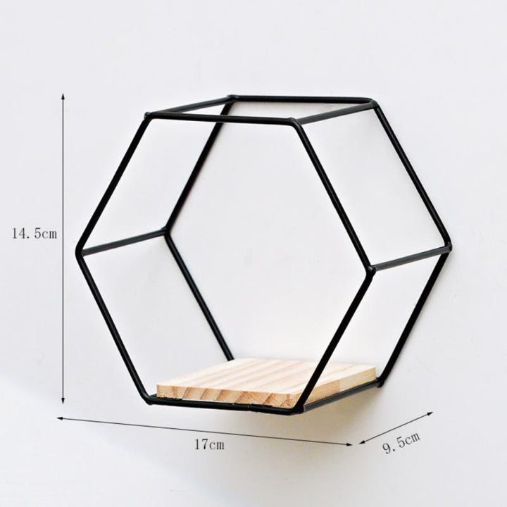 Unieke zeshoekige opbergplank die functioneel design en decoratieve flair toevoegt aan elke muur.