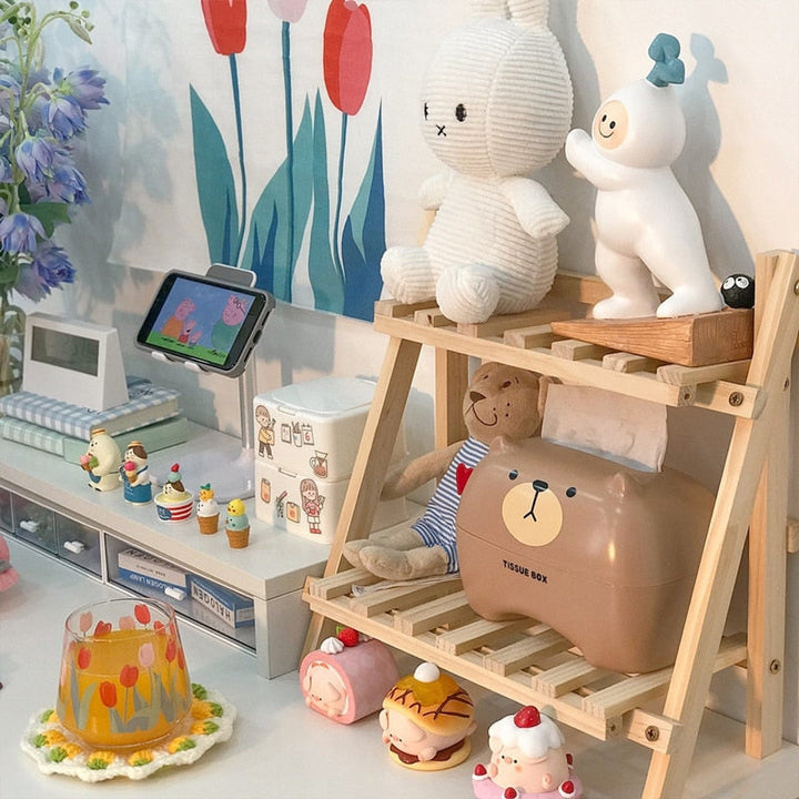 Stijlvolle witte en houtkleurige organizer voor een opgeruimd bureau en een georganiseerde werkplek.