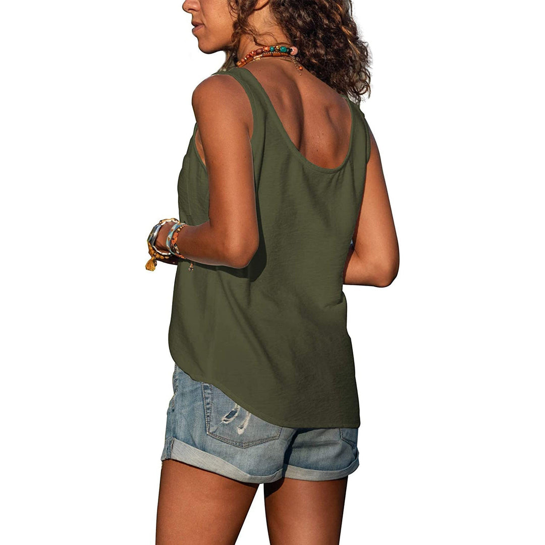 Zomerse dameskleding: Ibiza-stijl tanktop. Elegant en comfortabel, een must-have voor elke vrouw.