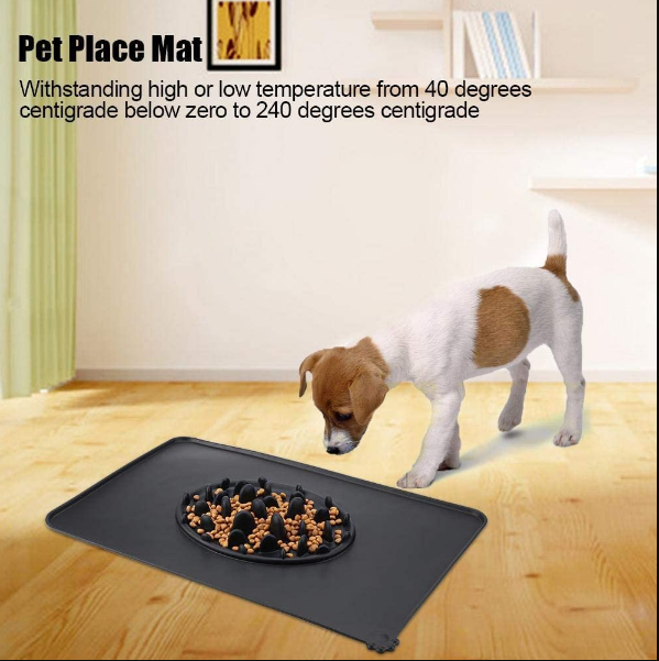 Flexibele siliconen dierenmat, ideaal als slowfeeder voerbak voor honden. Duurzaam, makkelijk schoon te maken & veilig.