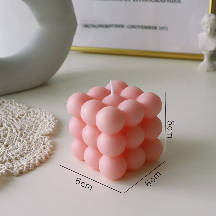Veelzijdige bubbel geurkaars, geschikt als sfeerlicht en decoratie voor elke kamer in huis.
