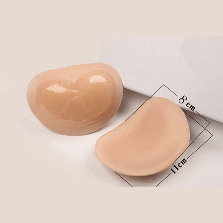 Set van zwarte en beige dames bh pads, voor veelzijdige ondersteuning en een natuurlijke, verbeterde pasvorm.