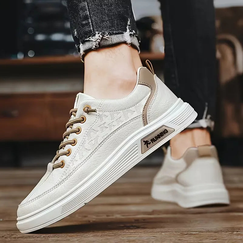 Trendy heren sneakers met dikke platform zool, perfect voor een modieuze en verhoogde look.